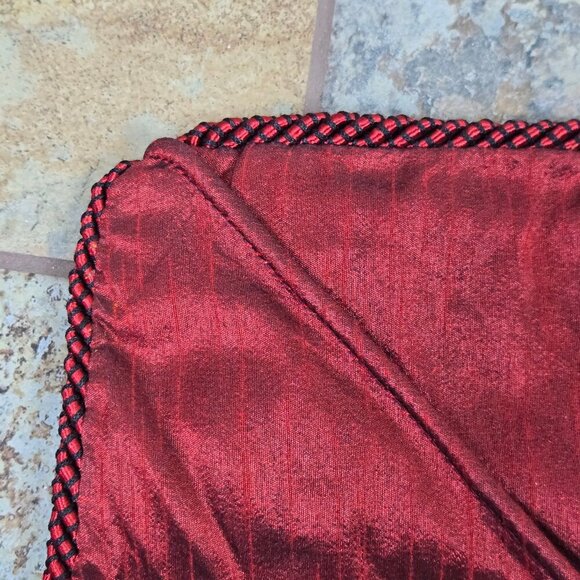 Homecenter Red Square Throw Pillow Covers Metal Embellishments NO PILLOWS - Picture 6 of 7